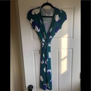 BODEN Wrap dress size 8L. Beautiful spotted print.